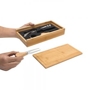 SET DE VINOS Y TABLA PARA QUESOS 
