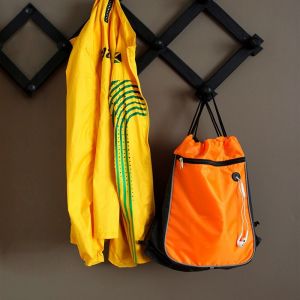 MOCHILA TIPO SACO CON JARETA Y CIERRE personalizada